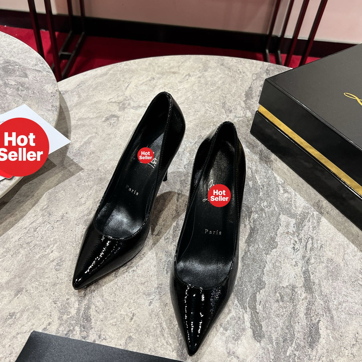 Black crinkled patent leather high heels, 10cm heel.