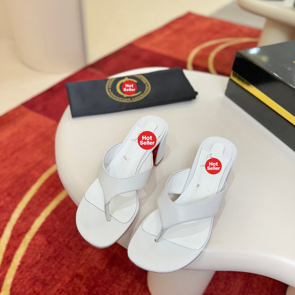 White flip-flops, 5.5cm heel