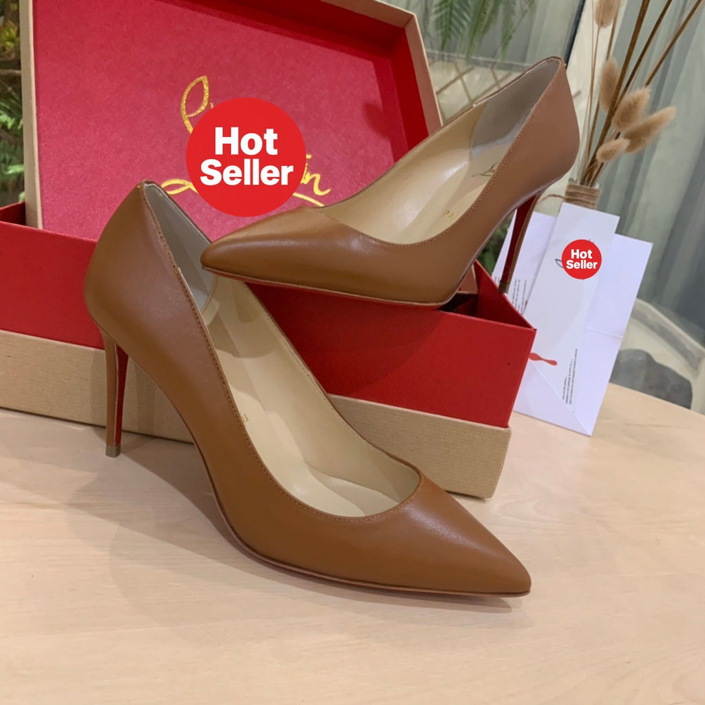 Brown leather high heels, 8.5cm heel.