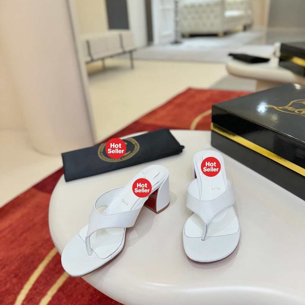 White flip-flops, 5.5cm heel