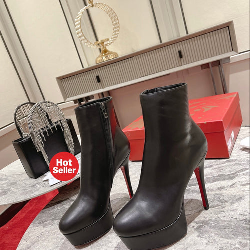 Black Nappa leather ankle boots featuring a soaring 12cm height. Heel: 13cm.