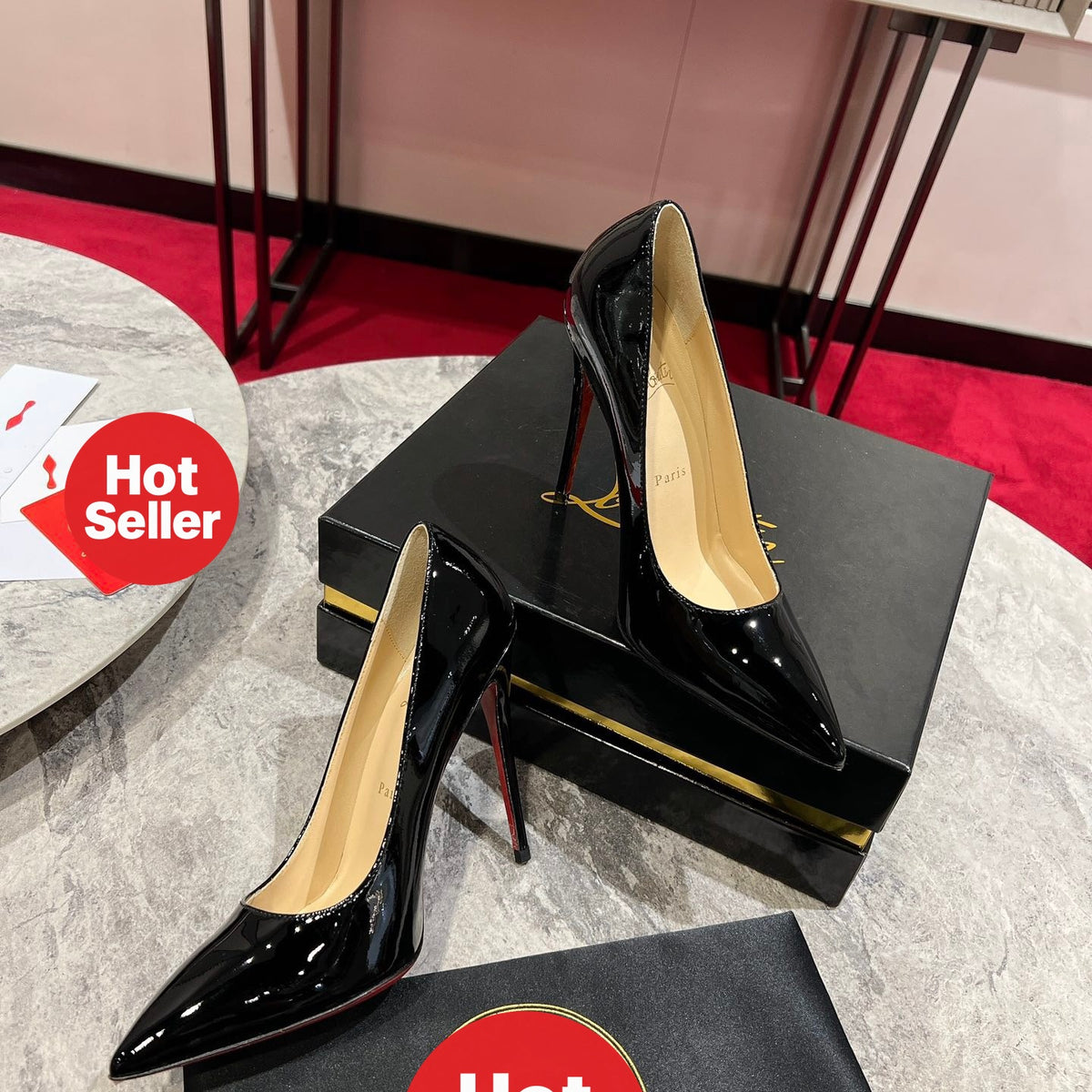 Black patent leather high heels, 12cm heel.