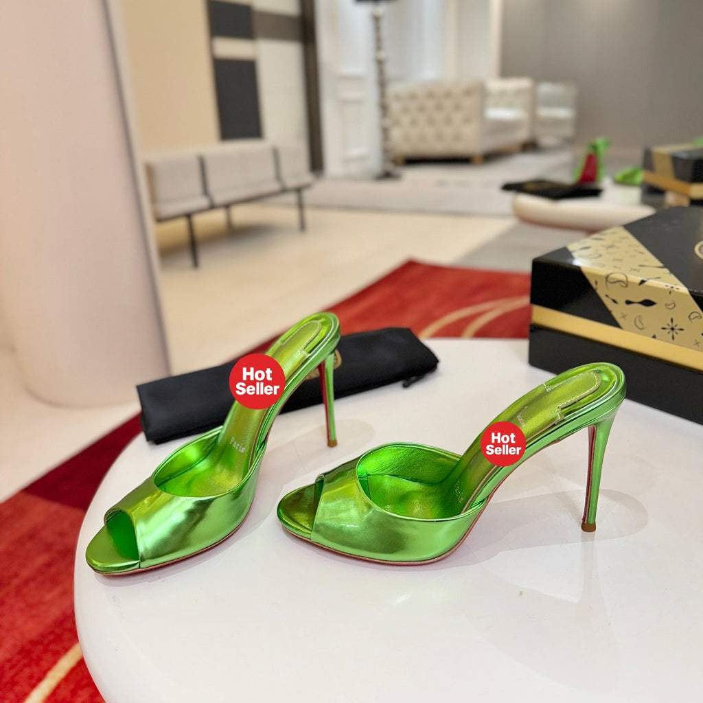 Green peep-toe high-heeled mules, 10cm heel.