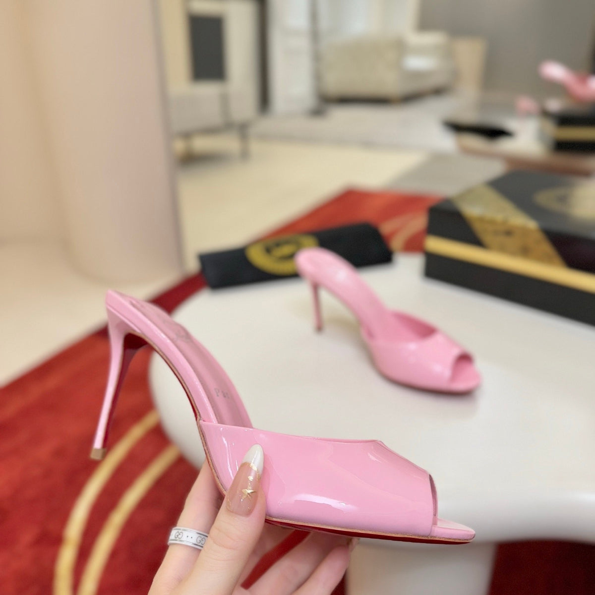 Pink patent leather peep-toe high-heeled mules, 10cm heel.