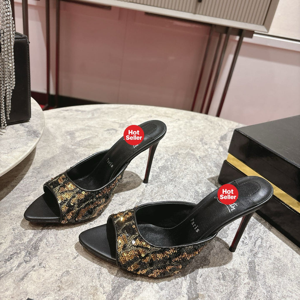 High-heeled mules with stylish leopard-print patches; 10cm heel.