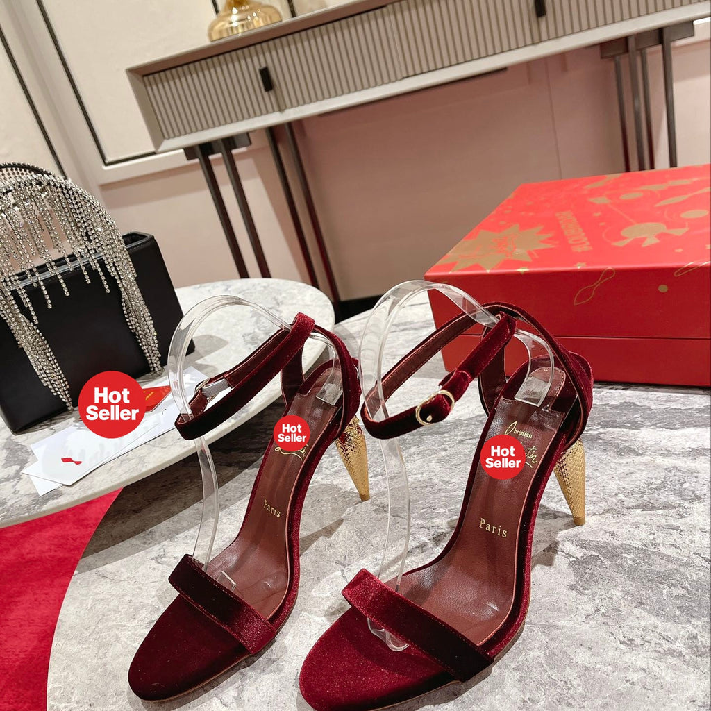 Red suede high heels, 10cm heel.