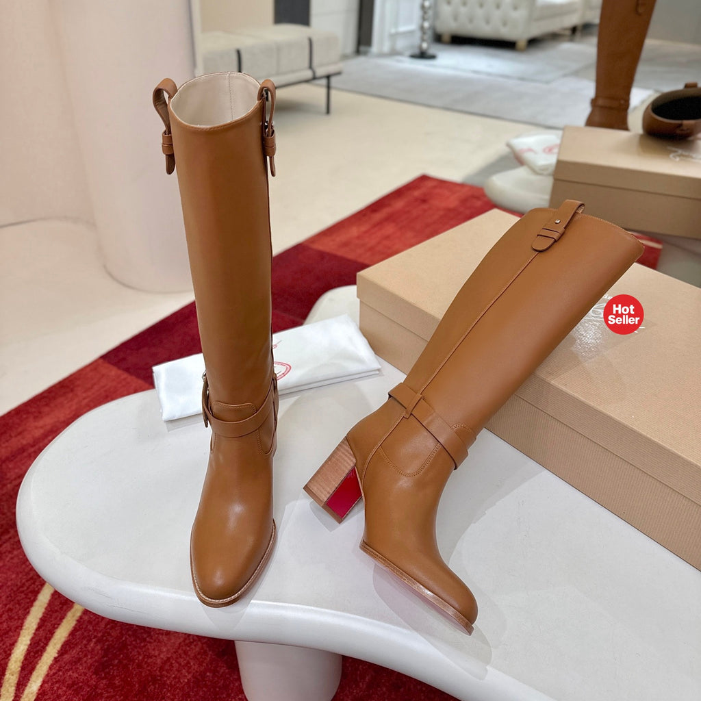 Brown calfskin tall boots, 7cm heel.