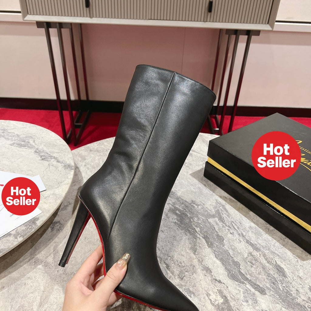 Black leather mid-calf boots, 10cm heel.