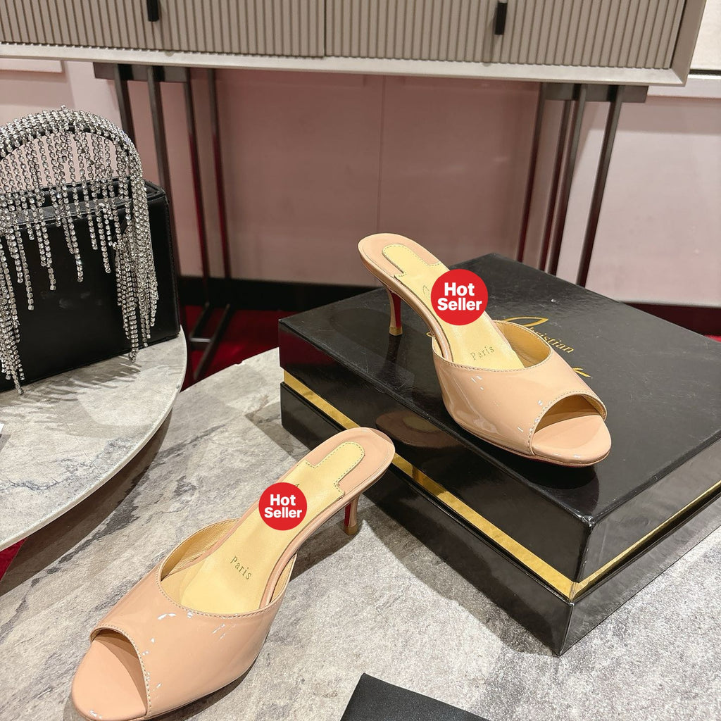 Apricot patent cowhide high-heeled mules, 8.5cm heel.