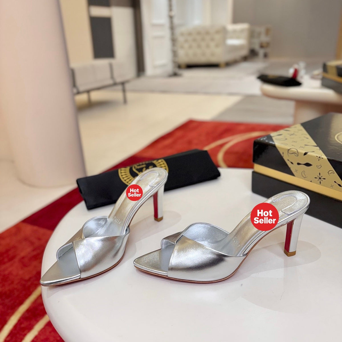 Elegant silver patent leather peep-toe high-heeled mules (8.5cm heel)