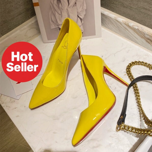 Lemon yellow patent leather high heels, 10cm heel.