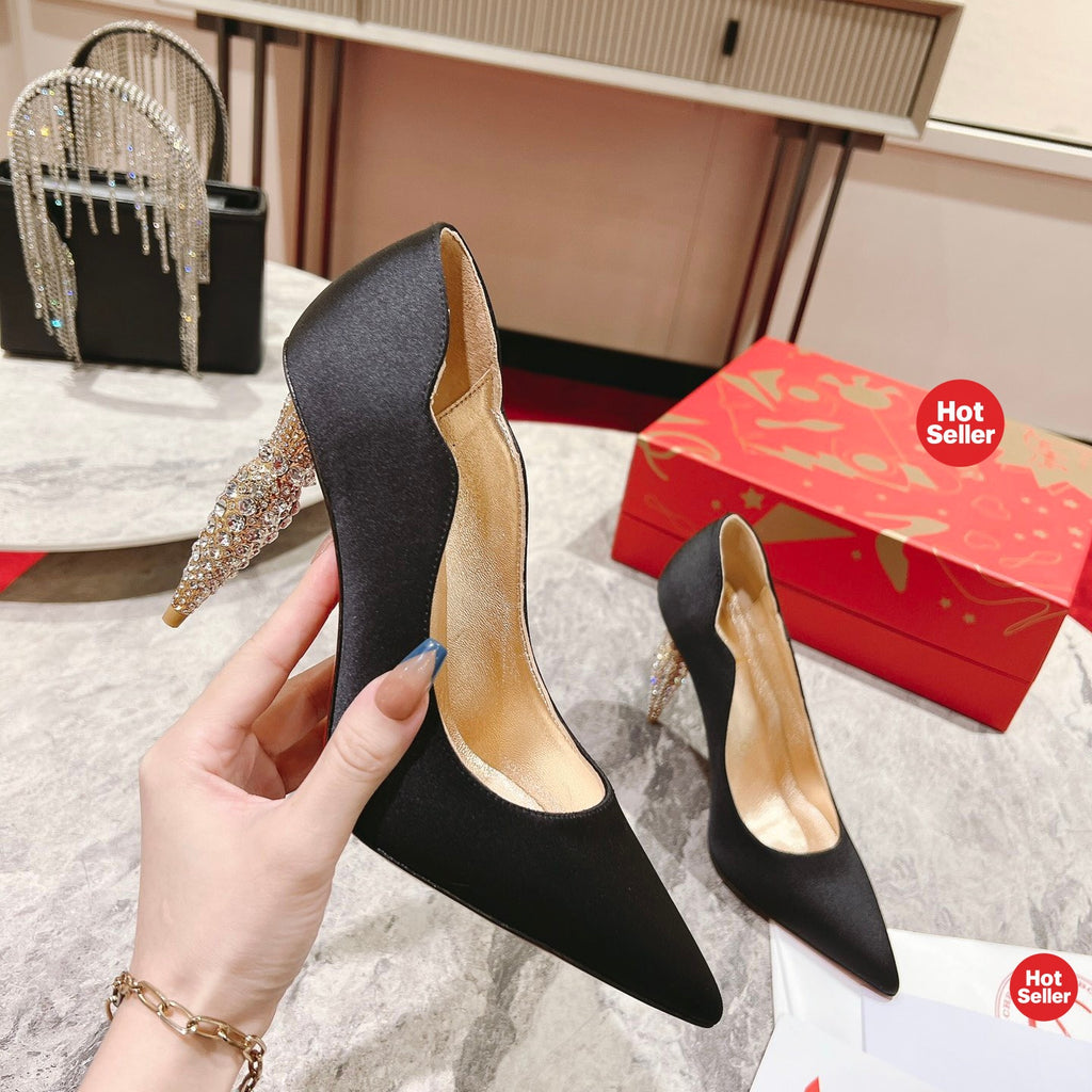 Black cashmere high heels, 10cm heel.