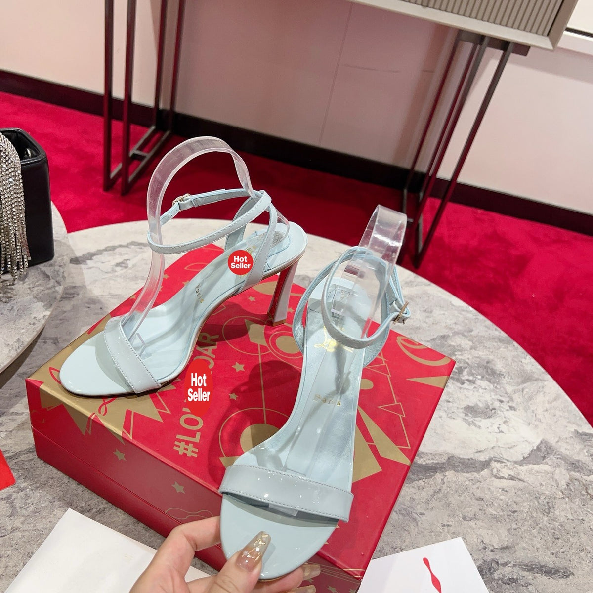 Banana and blue patent leather high heels; 10cm heel.