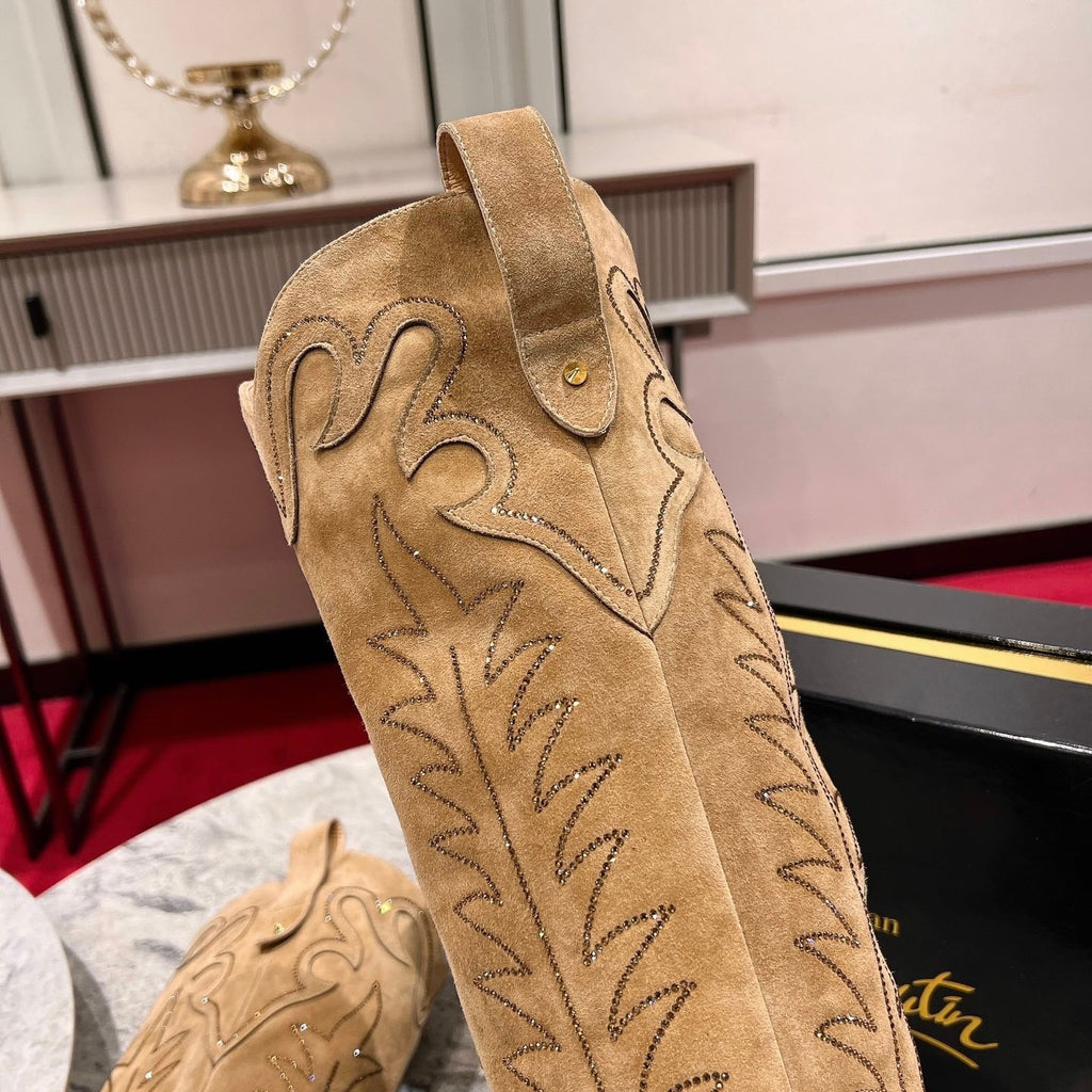 Brown denim high-shaft boots, 8.5cm heel.