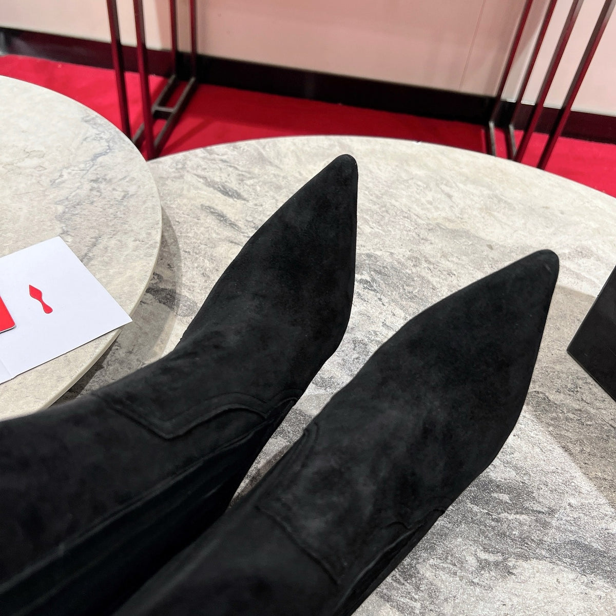 Black sheep suede mid-calf boots, 10cm heel.
