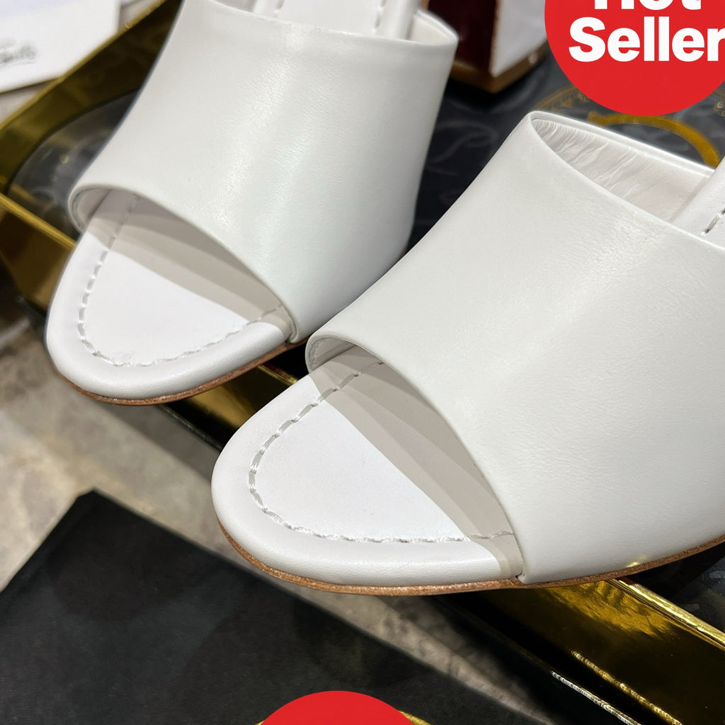 White block-heel mules (8.5cm heel)