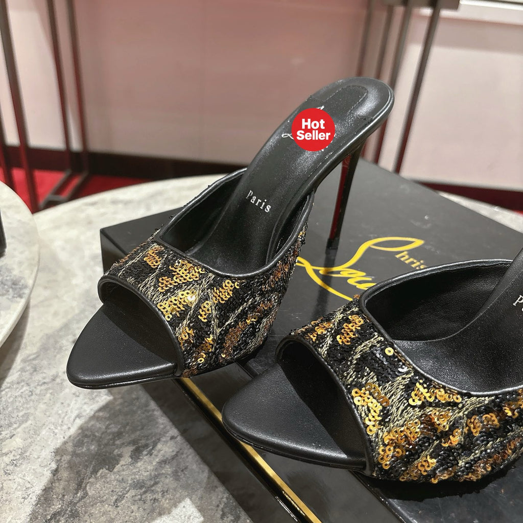 High-heeled mules with stylish leopard-print patches; 10cm heel.