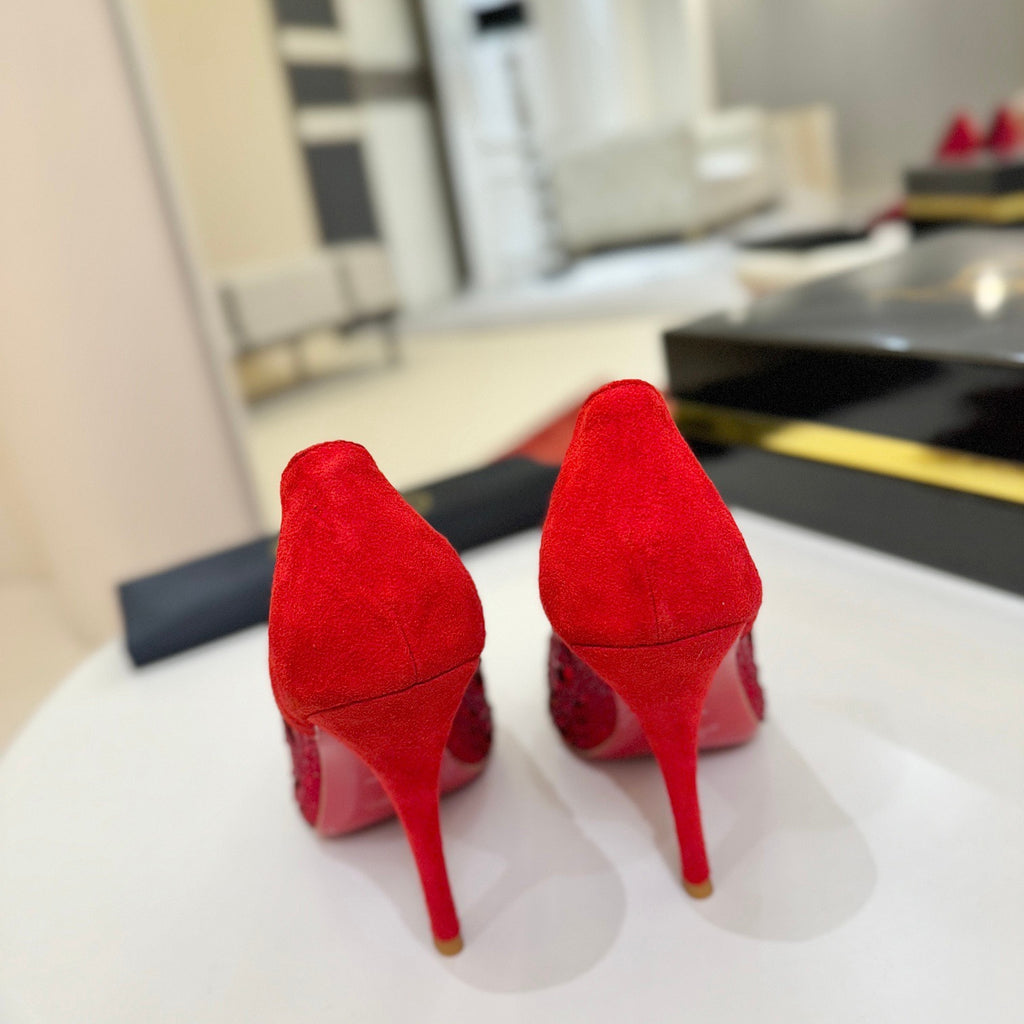 Red lace high heels, 8.5cm heel.
