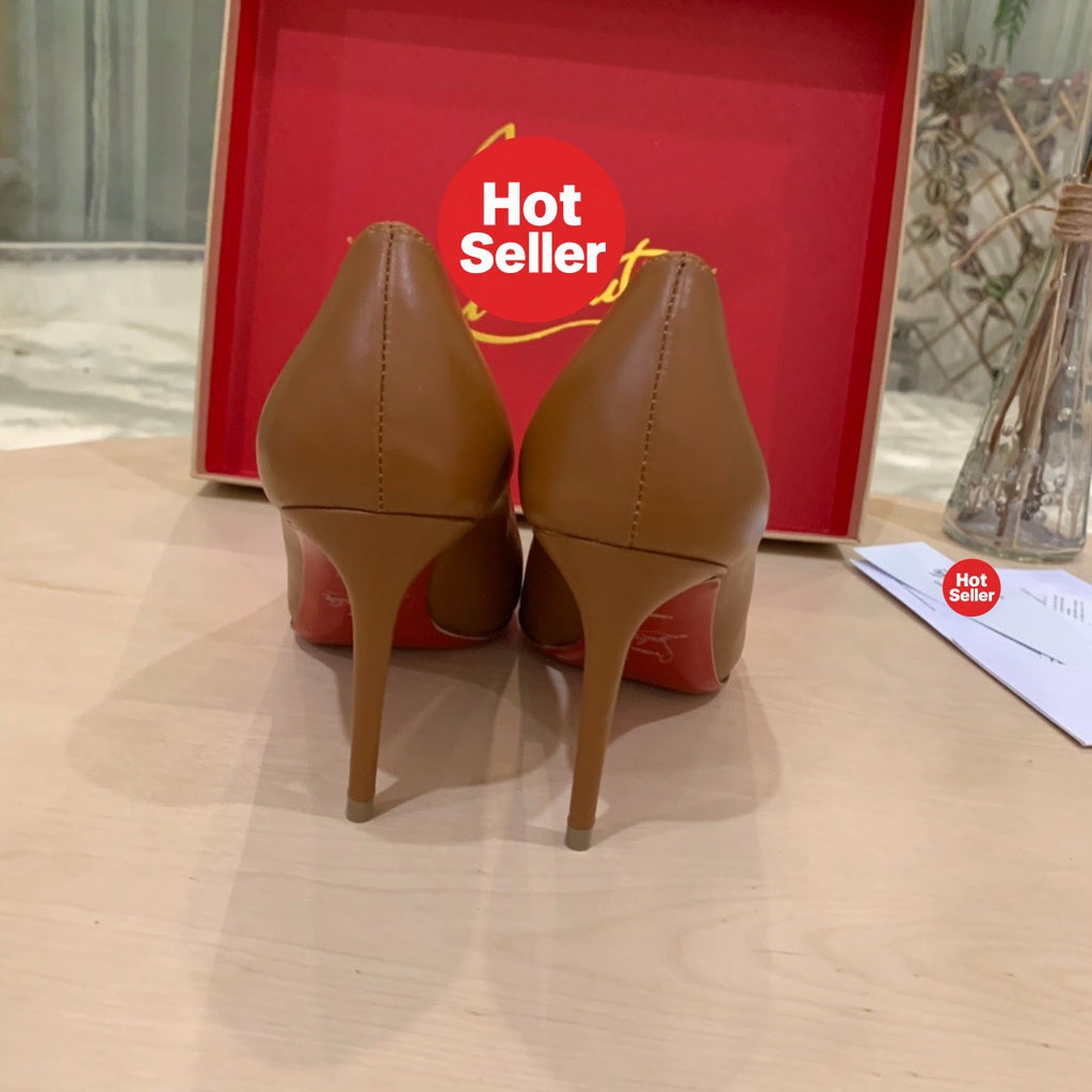 Brown leather high heels, 8.5cm heel.