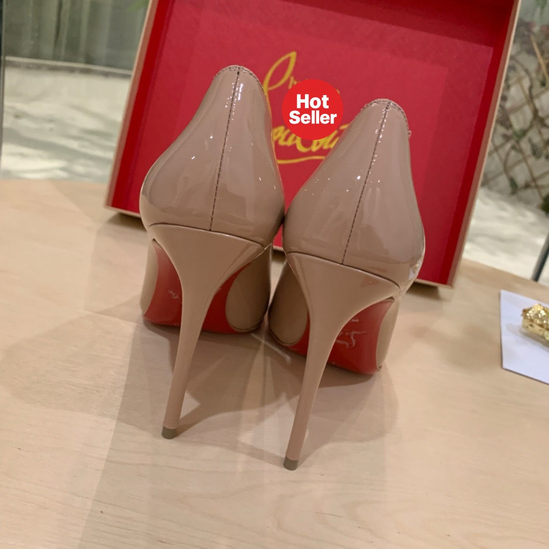 Nude-pink patent cowhide high heels, 10cm heel.